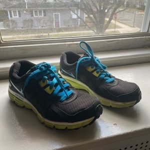Nike Athletic Running Sneakers